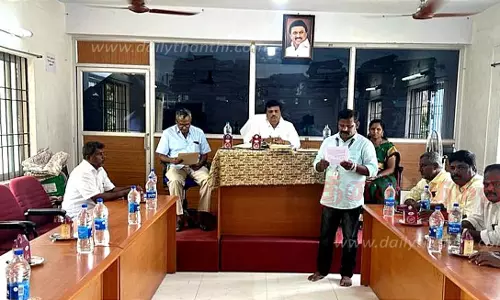 தக்கோலம் பேரூராட்சி கூட்டம்