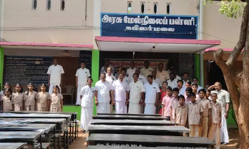 கபிலர்மலை அரசு பள்ளிக்கு நலஉதவி