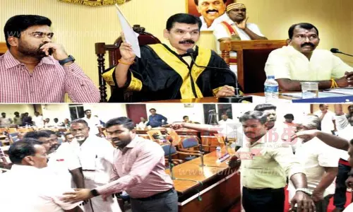 நெல்லை மாநகராட்சி கூட்டத்தில்தி.மு.க. கவுன்சிலர்கள் கோஷ்டி மோதல்