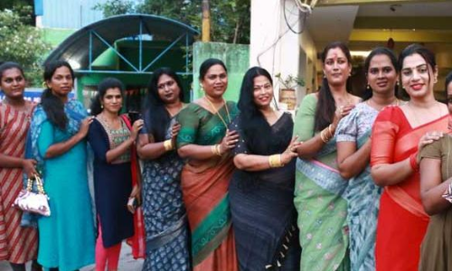 படித்த படிப்பிற்கேற்ப வேலைவாய்ப்புகளில் முன்னுரிமை அளிக்க வேண்டும்விழுப்புரத்தில் திருநங்கைகள் வலியுறுத்தல் படித்த படிப்பிற்கேற்ப வேலைவாய்ப்புகளில் முன்னுரிமை அளிக்க வேண்டும்விழுப்புரத்தில் திருநங்கைகள் வலியுறுத்தல்