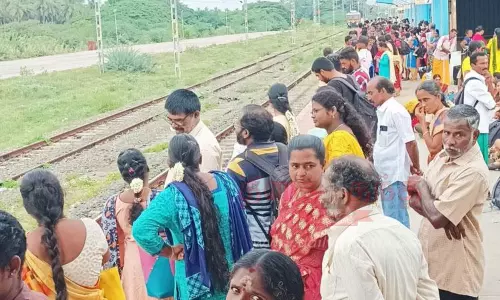 திருச்செந்தூர் எக்ஸ்பிரஸ் ரெயிலில் கூடுதல் பெட்டிகள் இணைக்கப்படுமா?