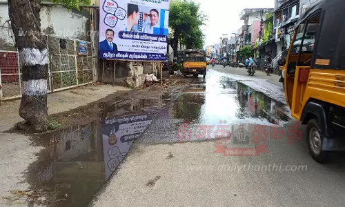 சாலையில் வழிந்தோடும் கழிவுநீர்