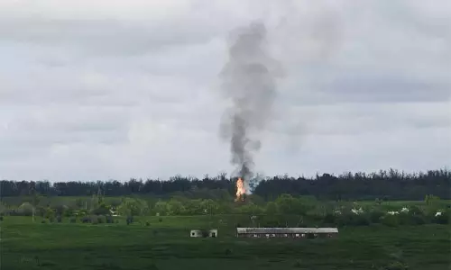 உக்ரைனில் ரஷ்யா ஏவுகணை தாக்குதல்: 34 பேர் காயம்- வீடுகள் சேதம் உக்ரைனில் ரஷ்யா ஏவுகணை தாக்குதல்: 34 பேர் காயம்- வீடுகள் சேதம்