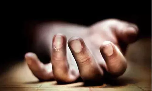 அருமனை அருகே விஷம் குடித்து தொழிலாளி தற்கொலை