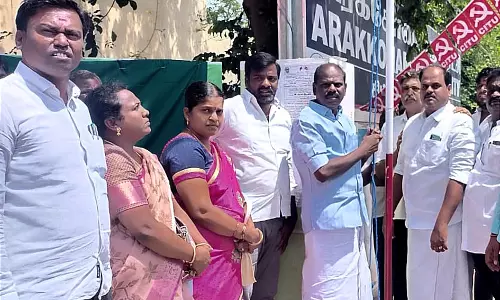 அ.தி.மு.க. தொழிற்சங்கம் சார்பில் மே தின விழா