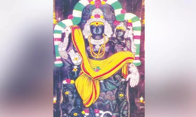 அம்பாளுடன் தட்சிணாமூர்த்தி அம்பாளுடன் தட்சிணாமூர்த்தி
