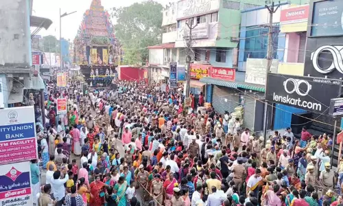 குன்றத்தூர் திருநாகேஸ்வரர் கோவில் தேரோட்டம்