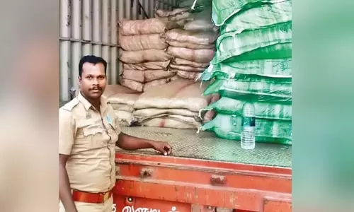 குன்றத்தூரில் ரூ.1 கோடி குட்கா பொருட்கள் பறிமுதல்