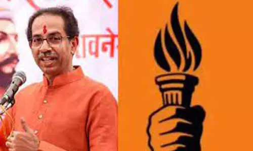 ரஷியா-உக்ரைன் பிரச்சினையை தீர்க்கும் மோடியால் பெலகாவி பிரச்சினையை தீர்க்க முடியவில்லை- உத்தவ் சிவசேனா தாக்கு