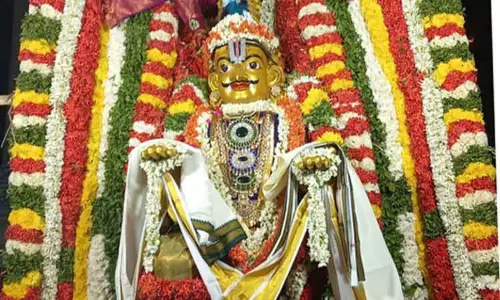 தில்லை கோவிந்தராஜ பெருமாள் கோவிலில் கருடசேவை உற்சவம் தில்லை கோவிந்தராஜ பெருமாள் கோவிலில் கருடசேவை உற்சவம்