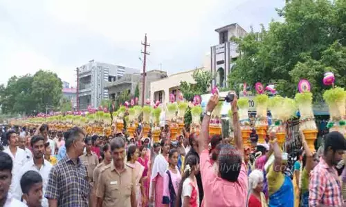 முளைப்பாரி ஊர்வலம்