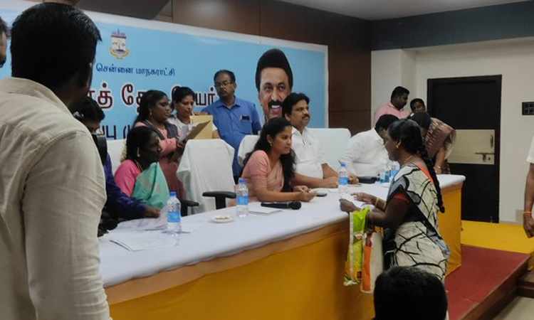 சென்னையில் 'மக்களை தேடி மேயர்' திட்டத்தை தொடக்கி வைத்தார் மேயர் பிரியா..!