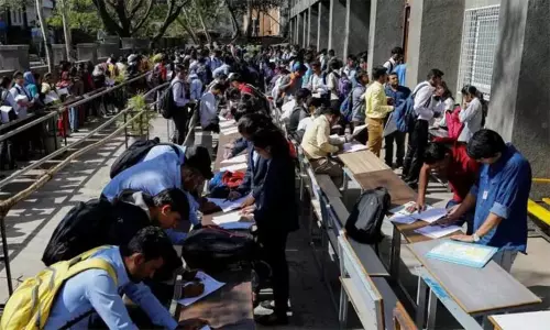 நாட்டில் வேலையின்மை அதிகரிப்பு - புள்ளிவிவரங்களில் தகவல் நாட்டில் வேலையின்மை அதிகரிப்பு - புள்ளிவிவரங்களில் தகவல்