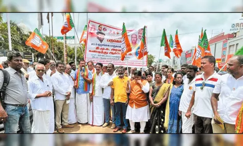 ஆவடியில் பா.ஜ.க பிரமுகர் கொலையை கண்டித்து ஆர்ப்பாட்டம்