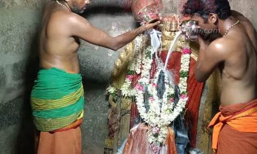 ஆனங்கூரில்மாரியம்மன் கோவில் திருவிழா