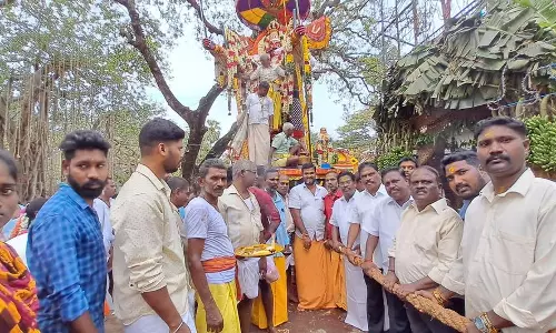 கூத்தாண்டவர் கோவில் தேரோட்டம்