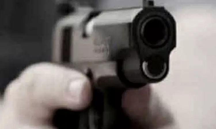 நிலத்தகராறு: ஒரே குடும்பத்தைச் சேர்ந்த 6 பேர் சுட்டுக் கொலை - ம.பி.யில் அதிர்ச்சி சம்பவம் நிலத்தகராறு: ஒரே குடும்பத்தைச் சேர்ந்த 6 பேர் சுட்டுக் கொலை - ம.பி.யில் அதிர்ச்சி சம்பவம்