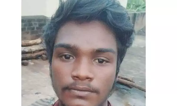 காதல் திருமணம் செய்த 6 மாதத்தில் ஏரியில் மூழ்கி வாலிபர் பலி கச்சிராயப்பாளையம் அருகே சோகம் காதல் திருமணம் செய்த 6 மாதத்தில் ஏரியில் மூழ்கி வாலிபர் பலி கச்சிராயப்பாளையம் அருகே சோகம்