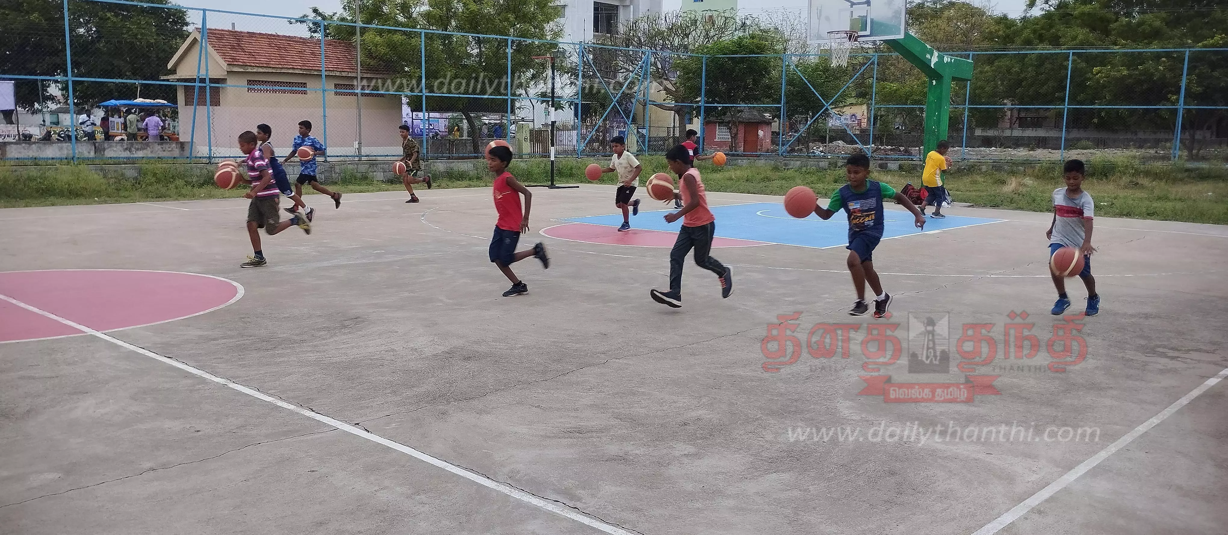 கோடை கால விளையாட்டு பயிற்சி முகாம் கோடை கால விளையாட்டு பயிற்சி முகாம்