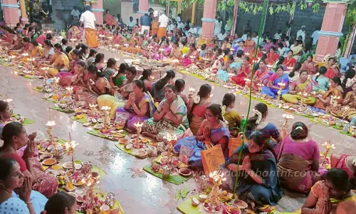 சித்ரா பவுர்ணமியையொட்டிகோவில்களில் சிறப்பு வழிபாடு