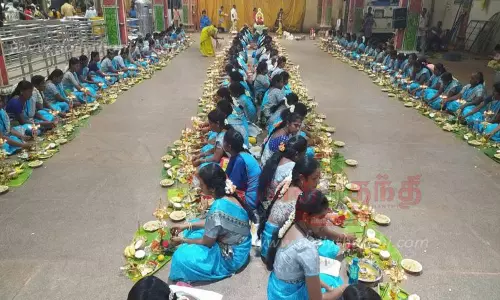 திருவிளக்கு பூஜை