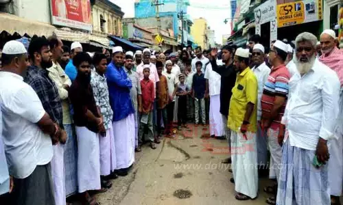 சிவகங்கையில் முஸ்லிம்கள் ஆர்ப்பாட்டம்