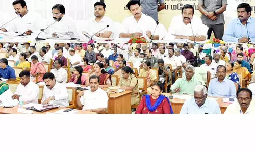 அனைத்து அரசு துறைகளின் திட்டப்பணிகள் குறித்து ஆய்வுக்கூட்டம்