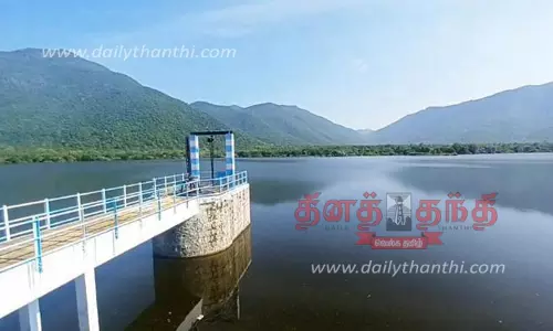 அந்தியூர் வரட்டுப்பள்ளம் அணை நீர்மட்டம் ஒரே நாளில் 1½ அடி உயர்வு