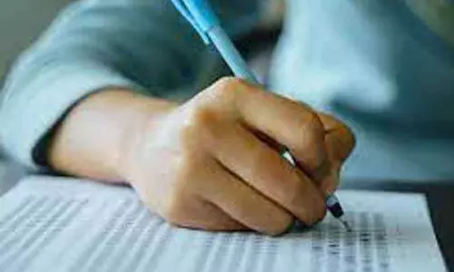 நாமக்கல் மாவட்டத்தில் பிளஸ்-2 தேர்வில் 17 அரசு பள்ளிகள் 100 சதவீத தேர்ச்சி