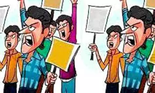 எஸ்.டி.பி.ஐ. கட்சியினர் ஆர்ப்பாட்டம்