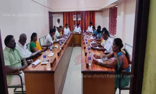 கீழப்பாவூர் பேரூராட்சி கூட்டம் கீழப்பாவூர் பேரூராட்சி கூட்டம்