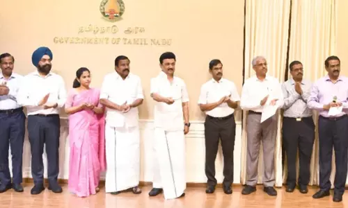 சென்னை பெருநகர் குடிநீர் வாரியத்தில் ரூ.201 கோடியில் 9 புதிய திட்டப்பணிகள் - முதல்-அமைச்சர் மு.க.ஸ்டாலின் அடிக்கல் நாட்டினார் சென்னை பெருநகர் குடிநீர் வாரியத்தில் ரூ.201 கோடியில் 9 புதிய திட்டப்பணிகள் - முதல்-அமைச்சர் மு.க.ஸ்டாலின் அடிக்கல் நாட்டினார்