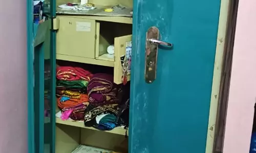 வீட்டின் பூட்டை உடைத்து திருட முயன்ற அண்ணன்-தம்பி கைது