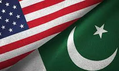 பாகிஸ்தானின் நிலைமையை தொடர்ந்து கண்காணித்து வருகிறோம் - அமெரிக்கா