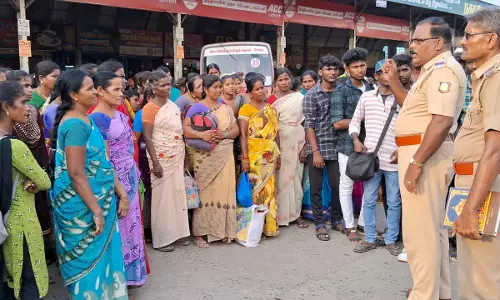 தர்மபுரியில் போலீசார் சார்பில்சைபர் கிரைம் குற்றங்கள் குறித்து பொதுமக்களுக்கு விழிப்புணர்வு