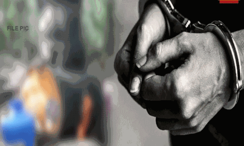 தமிழகம் முழுவதும் கள்ளச்சாராய வேட்டை... 136 பேர் அதிரடி கைது தமிழகம் முழுவதும் கள்ளச்சாராய வேட்டை... 136 பேர் அதிரடி கைது