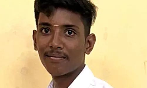 நீச்சல் பழக சென்ற மாணவன் நீரில் மூழ்கி பலி