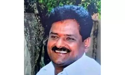 முன்னாள் மந்திரி சுதாகர் தோல்வியால் ஆதரவாளர் தற்கொலை