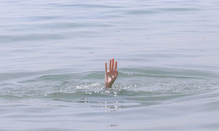 சீன மீன்பிடிக் கப்பல் கவிழ்ந்து விபத்து: 39 பேர் மாயம் - தேடும் பணி தீவிரம்