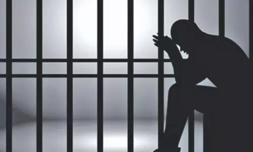 திருமணம், தேனிலவுக்காக வாலிபரின் பரோல் 60 நாட்களாக நீட்டிப்பு திருமணம், தேனிலவுக்காக வாலிபரின் பரோல் 60 நாட்களாக நீட்டிப்பு