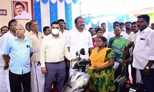 ரிஷிவந்தியம் ஒன்றியத்தில் மக்களை தேடி மனுக்கள் பெறும் முகாம் கலெக்டர், எம்எல்ஏ பங்கேற்பு