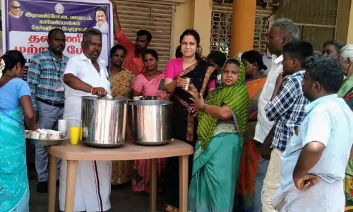 தண்ணீர் பந்தல் திறப்பு