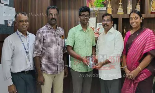 அம்பை வேல்ஸ் வித்யாலயா பள்ளி மாணவர்கள் சாதனை அம்பை வேல்ஸ் வித்யாலயா பள்ளி மாணவர்கள் சாதனை