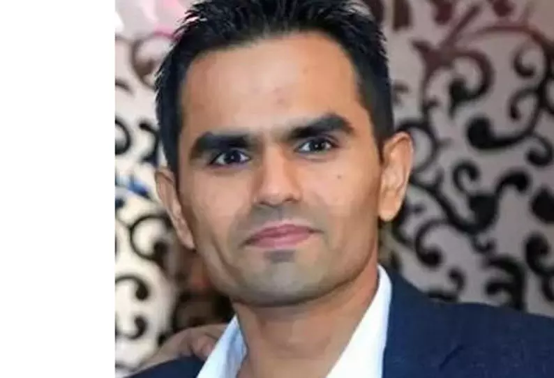 ஷாருக்கானிடம் ரூ.25 கோடி லஞ்சம் கேட்ட வழக்கு: சென்னை அதிகாரி இன்று சி.பி.ஐ. முன் ஆஜராகிறார் ஷாருக்கானிடம் ரூ.25 கோடி லஞ்சம் கேட்ட வழக்கு: சென்னை அதிகாரி இன்று சி.பி.ஐ. முன் ஆஜராகிறார்