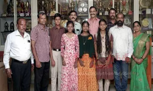 வடக்கன்குளம் பள்ளி மாணவர்கள் சாதனை