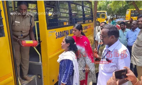கோபியில் தனியார் பள்ளிக்கூட வாகனங்கள் ஆய்வு