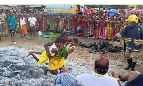 பசும்பலூர் திரவுபதி அம்மன் கோவிலில் தீமிதி திருவிழா