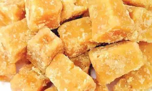 வெல்லம் விலை வீழ்ச்சி வெல்லம் விலை வீழ்ச்சி