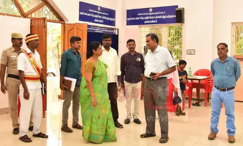 வள்ளல் அதியமான் கோட்டத்தில்புனரமைக்கும் பணியை கலெக்டர் ஆய்வு