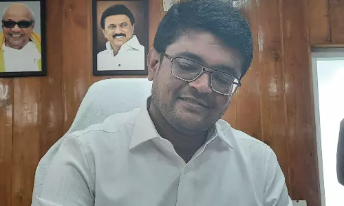 கோரிக்கைகளுக்காக பொதுமக்கள் எந்நேரமும் என்னை சந்திக்கலாம்-ராமநாதபுரம் மாவட்ட புதிய கலெக்டர் விஷ்ணு சந்திரன் பேட்டி கோரிக்கைகளுக்காக பொதுமக்கள் எந்நேரமும் என்னை சந்திக்கலாம்-ராமநாதபுரம் மாவட்ட புதிய கலெக்டர் விஷ்ணு சந்திரன் பேட்டி